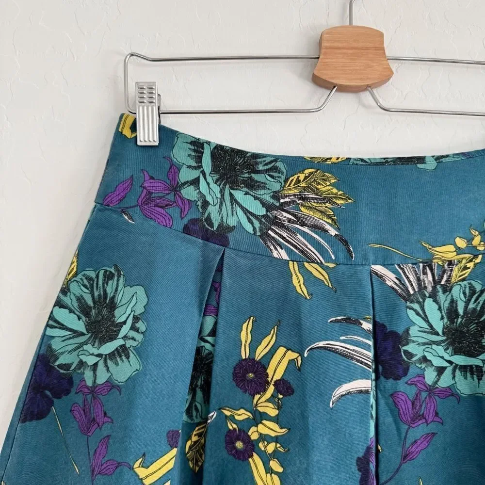 Victoria’s Secret BODY Y2K Floral Pleated Silk Blend Knee Length Skirt